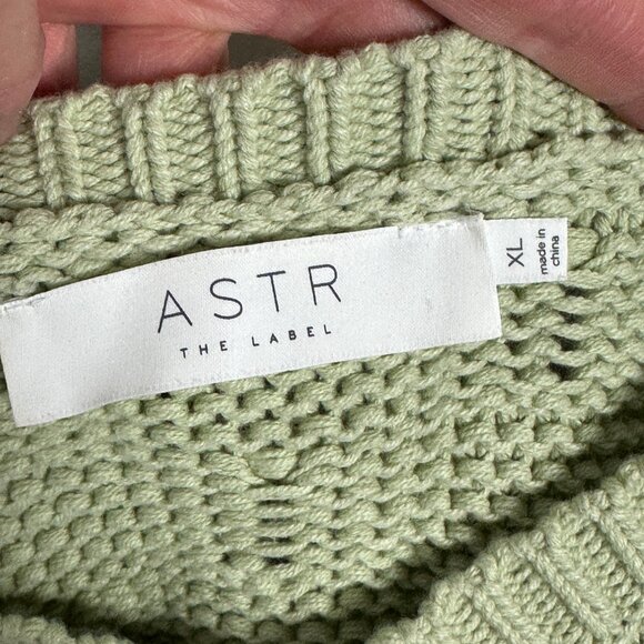 ASTR The Label Sweater Tank Pale Green Women's Size XL Knit Style AT16542 Top - Picture 3 of 11